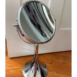 Brand new table top mirror!